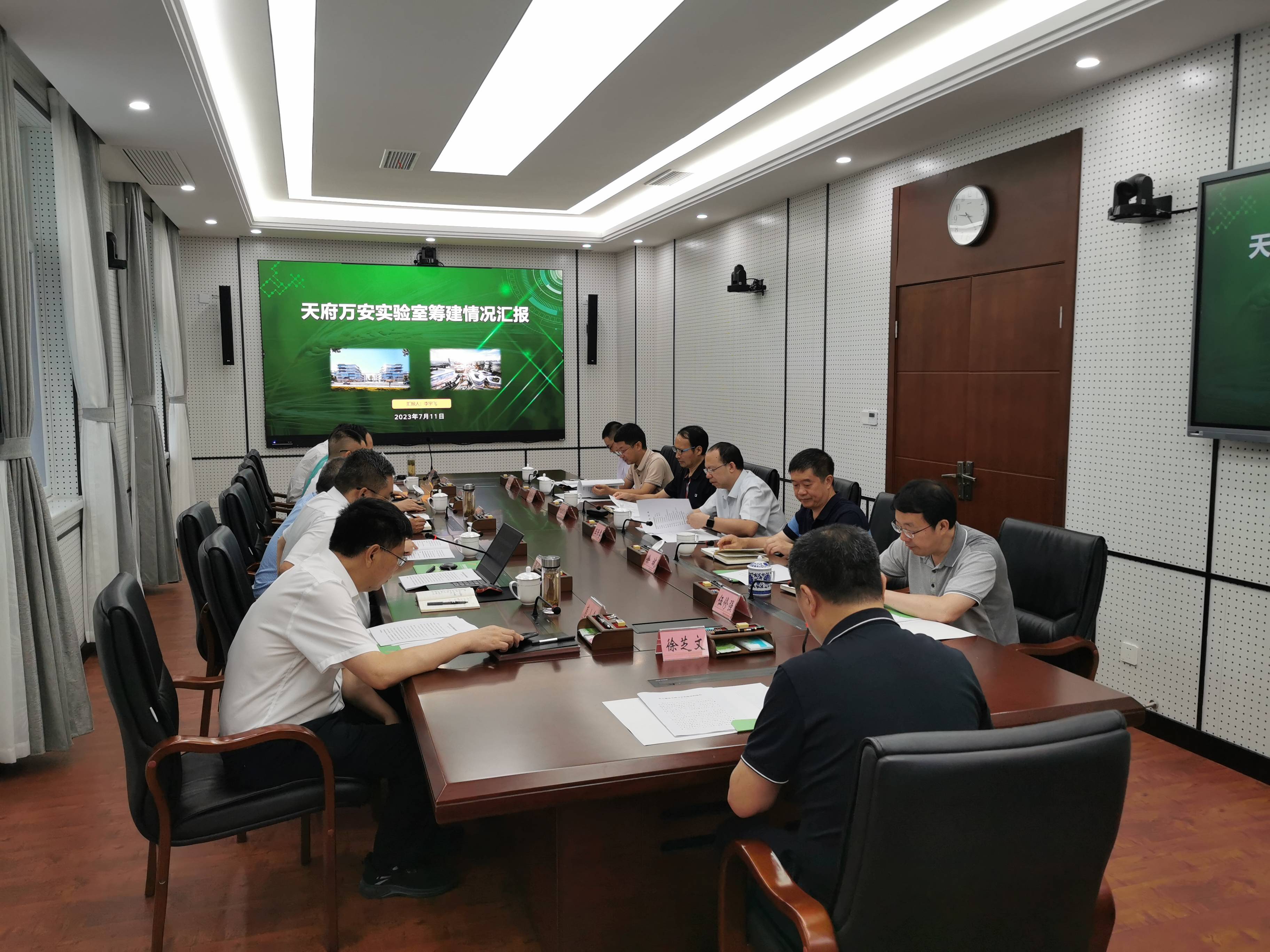 �Ĵ���ҵ���ż����츮��ʵ���ҳｨ����ϣ���㱨��