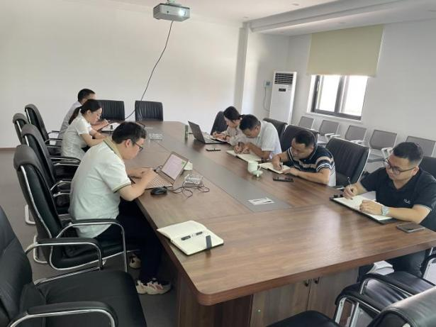 64f134a22a82a.png ËÄ´¨´¨·±ÖíÉúÎï¿Æ¼¼ÓÐÏÞ¹«Ë¾ÕÙ¿ª8ÔÂ×Ü˾Àí°ì¹«»á.png