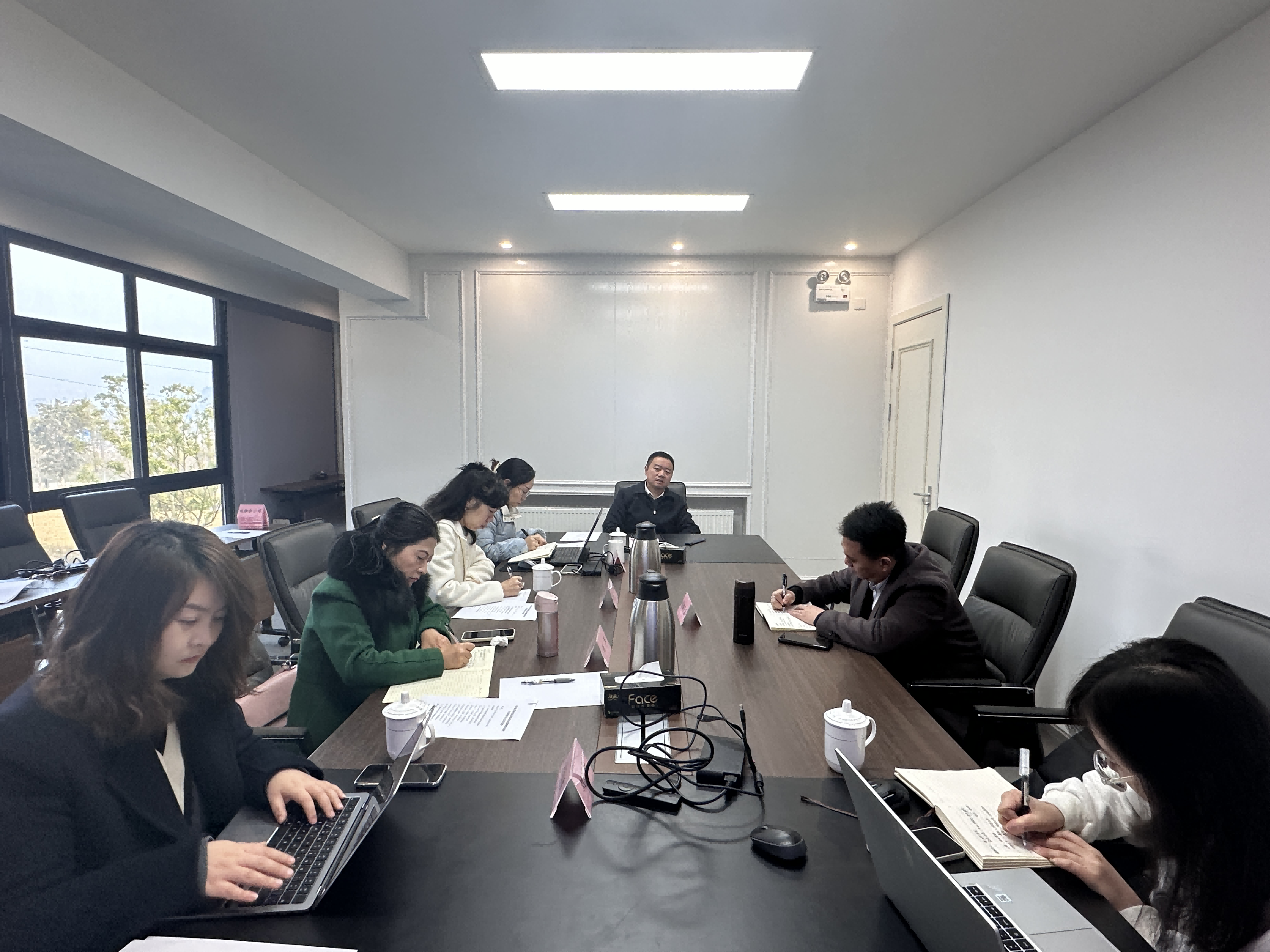 658be2d5f1065.png ÈËÁ¦×ÊÔ´²¿×éÖ¯ÕÙ¿ªÈ¨ÊôÆóҵн³êºÍ¼¨Ð§ÖƶÈר¼ÒÆÀÉó»á2(1).png