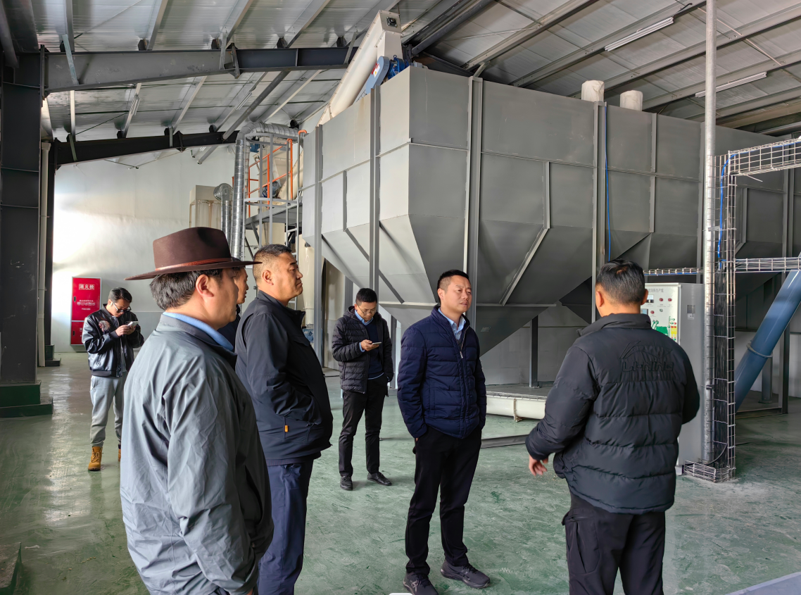 6619ed8727d53.png 孙先勇带队赴稻城县开展托底性帮扶专题调研.png