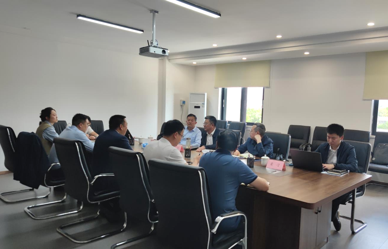 662b2e275ccbc.png 易飞蹲点调研川繁猪、蜀芯猪公司2(1).png