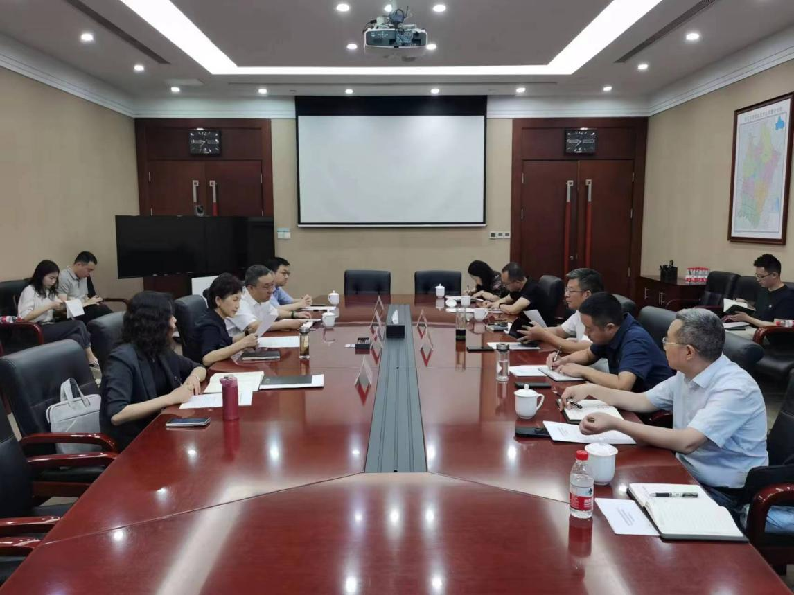 6668173bc9645.png 2024Äê6ÔÂ7ÈÕÀîÓî·É´ø¶Óµ½Ì츮ÐÂÇø¹Üί»á¹²É̼ÓËÙÍÆ½øÍò°²ÊµÑéÊÒ½¨É裨°¬ÎäÅÄÉ㣩.png