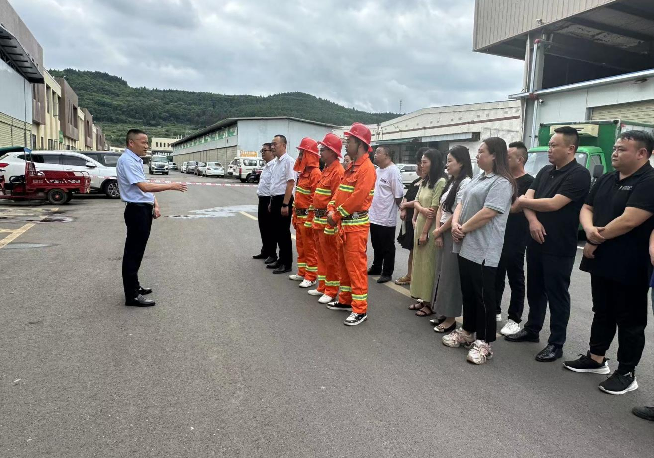 667fdb7bccd49.png 南充川北公司开展消防清静宣传运动3(1).png