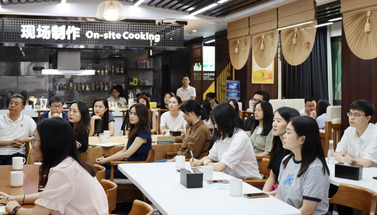 668a23684a8ce.png 集团举行全员营销岗前培训 推动营销运动落地落实1.png