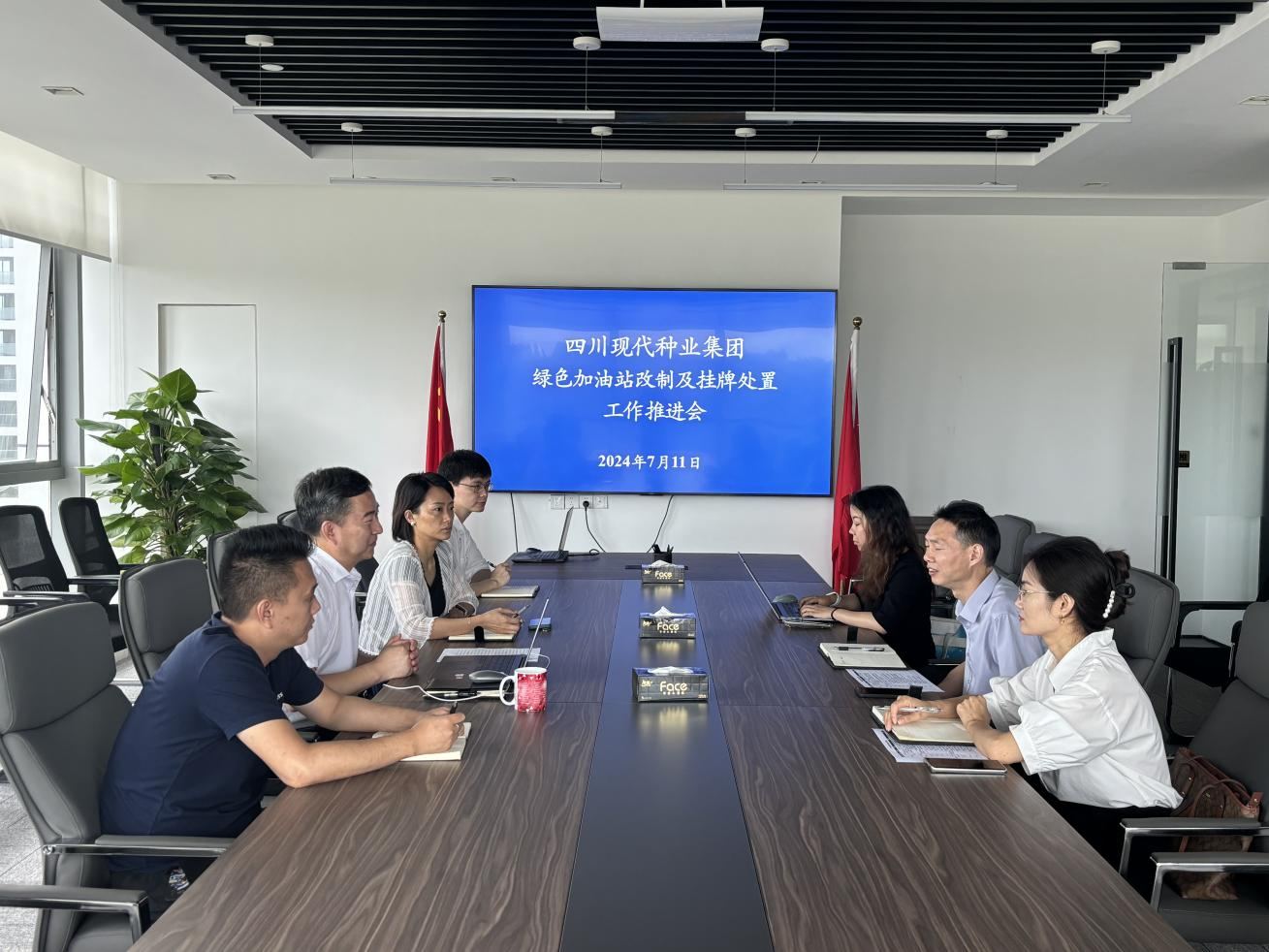 �������������ɶ�Ƭ���������Ž��ٿ���ɫ����վ���Ƽ����ƴ��óͷ������ƽ���