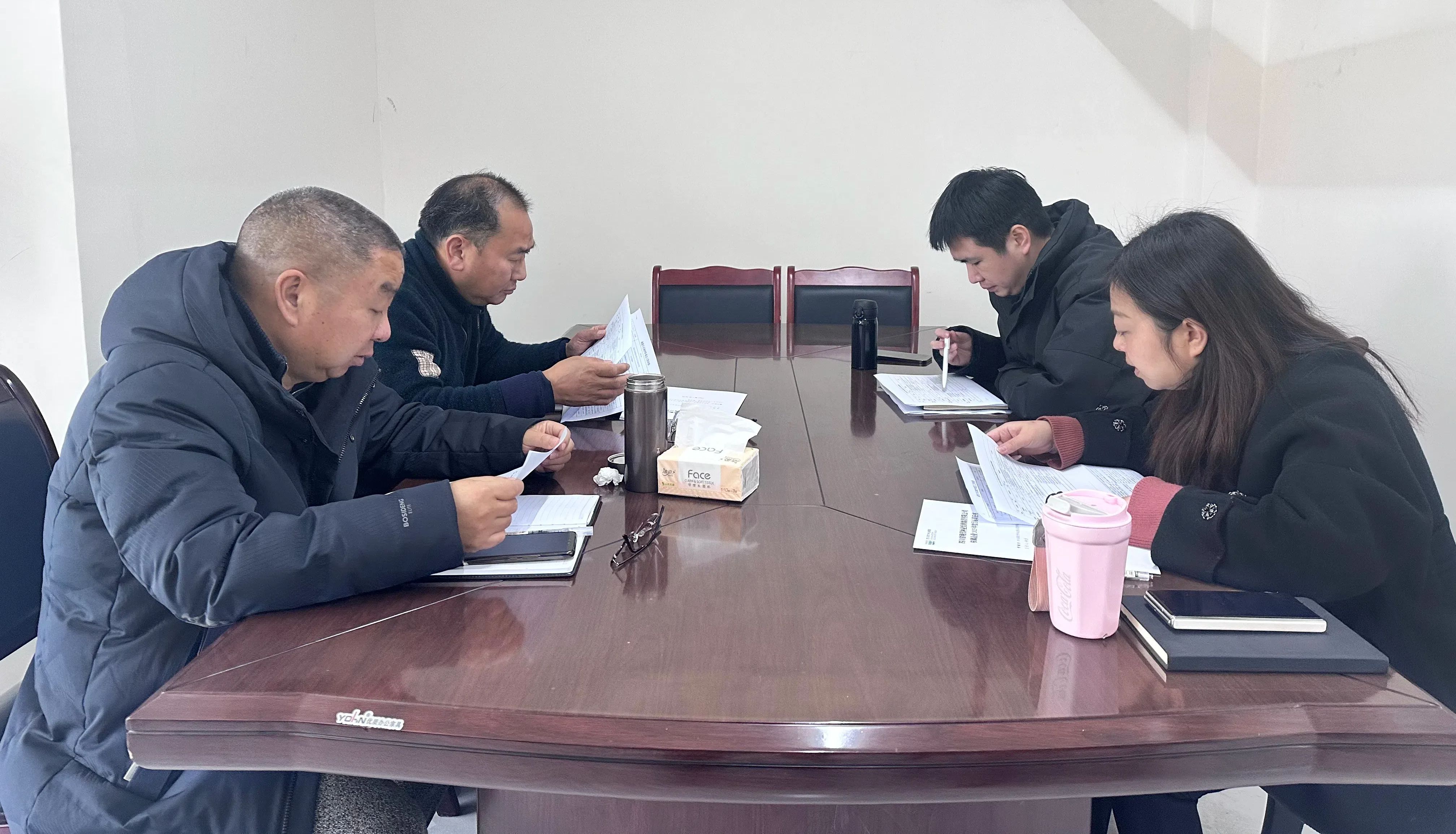 �ϳ�Ƭ���ٿ�2025���ص��������л�