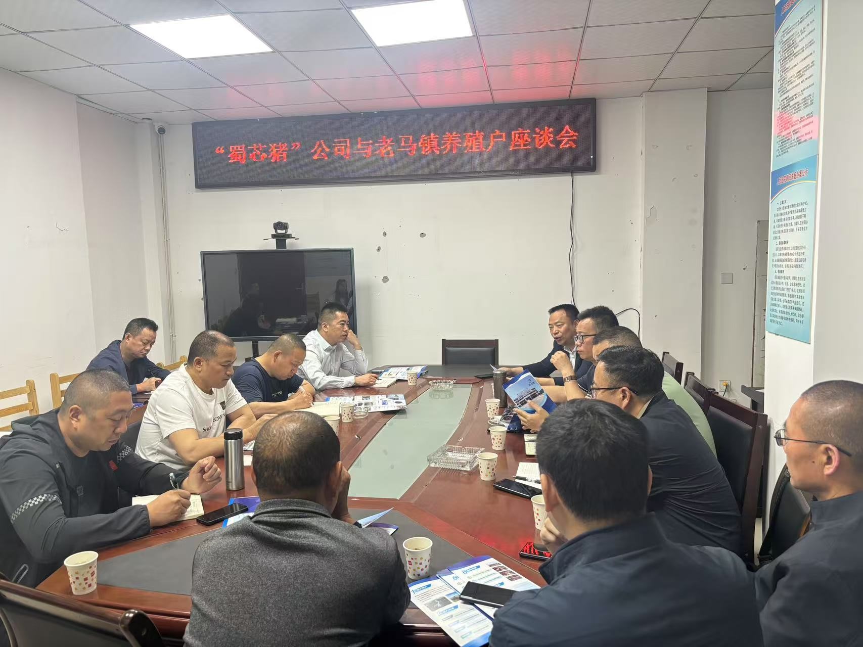 ��̨������������Я����о����˾�ٿ���ֳ����̸������