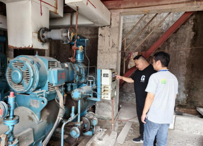 �ϳ�Ƭ����չ�����ǰ�徲����