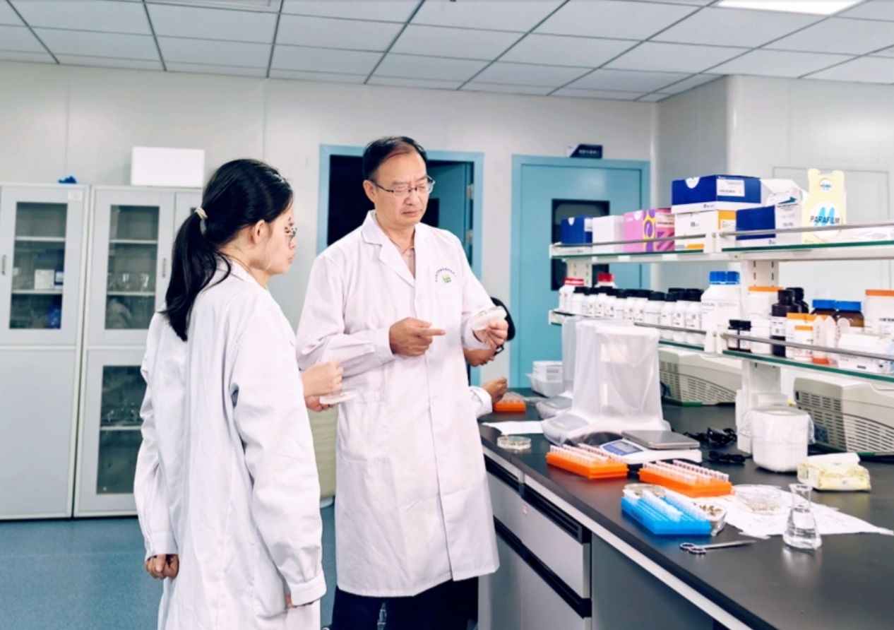 68996777e8cc7.png 8.11科创中心简介pic2.png