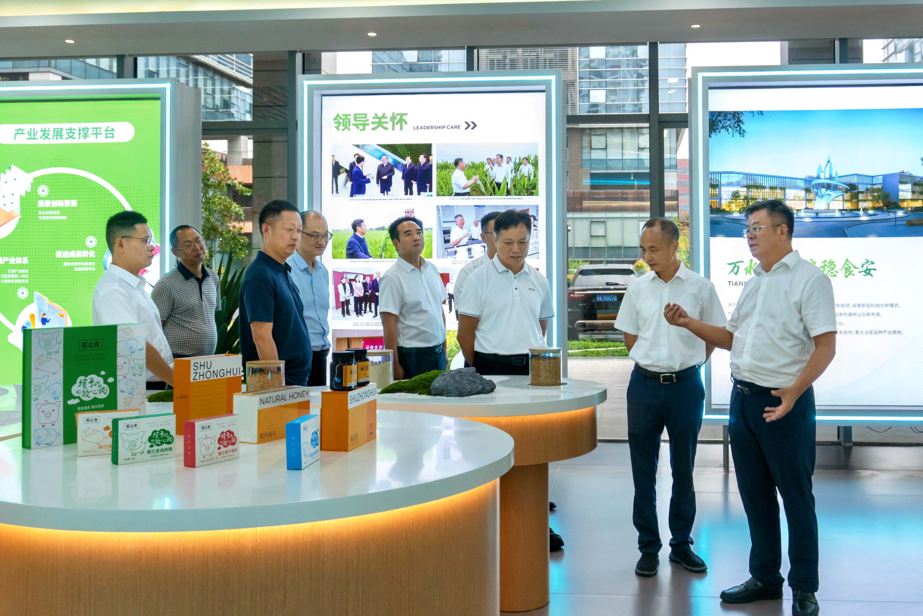 68b475228cf10.jpg 8.29ÏÂÖç¹ã°²Ò»Â¥ÂÃÐÐ2m.jpg