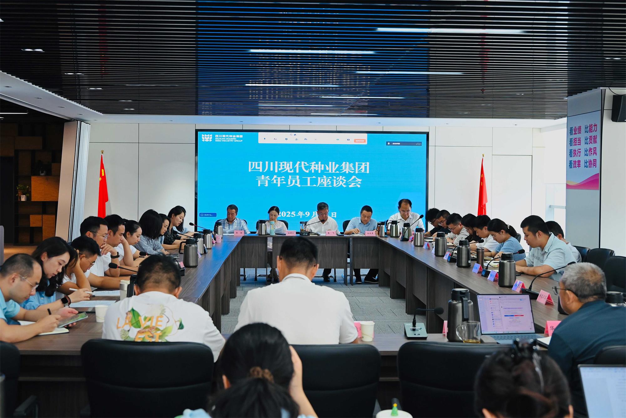 bg����ƽ̨�ٿ�����Ա����̸��  ��������Ի��м���ഺʵ����