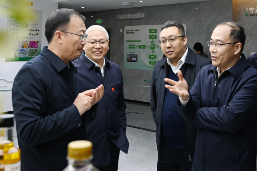 �����ڳɶ�������ҵ��������ʱǿ���������ƽ��������� ��һ���������ָ���������ˮƽ